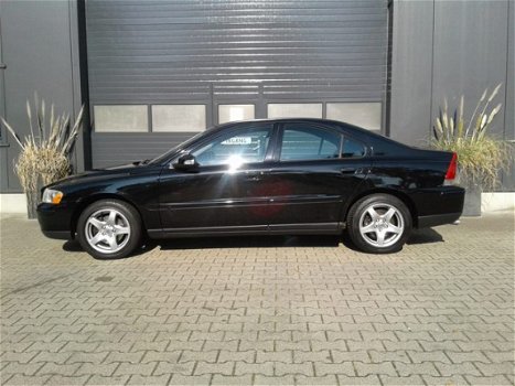 Volvo S60 - 2.4 Edition I Nette S60 met onderhoudshistorie, recent veel vervangen! - 1