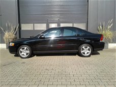 Volvo S60 - 2.4 Edition I Nette S60 met onderhoudshistorie, recent veel vervangen!