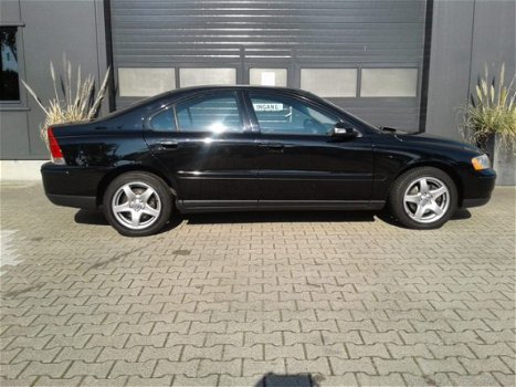 Volvo S60 - 2.4 Edition I Nette S60 met onderhoudshistorie, recent veel vervangen! - 1