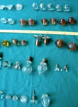 Antieke oude glazen en kristallen knoppen 1840/1950. - 8