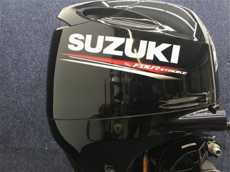 Suzuki DF100 - 1