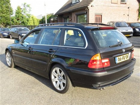 BMW 3-serie Touring - 330D AUT Youngtimer en Classic approved - 1