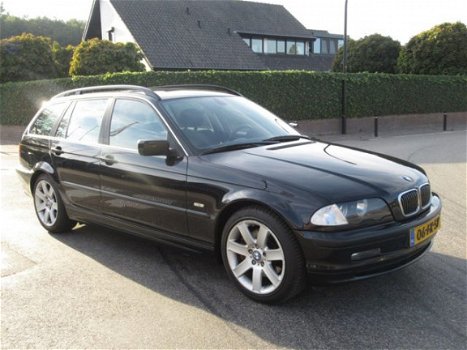 BMW 3-serie Touring - 330D AUT Youngtimer en Classic approved - 1