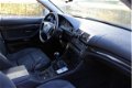 BMW 5-serie - 520D *YOUNGTIMER* / AIRCO / CRUISE CTR. / RADIO-CD / TREKHAAK / EL. PAKKET / *APK 17-1 - 1 - Thumbnail