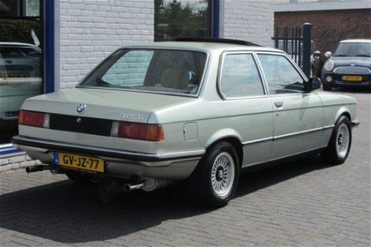 BMW 3-serie - 323i E21 5-bak bj.1983 Schuifdak - 1