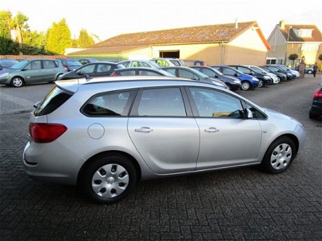 Opel Astra Sports Tourer - 1.4 EDITION Navi, PDC - 1