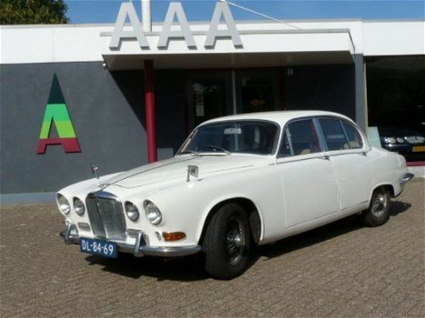 Jaguar 420 - 420 saloon - 1