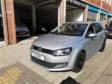 Volkswagen Polo - 1.2 TEAM STOELVERWARMING / AIRCO /CRUISE / NIEUWE A.P.K