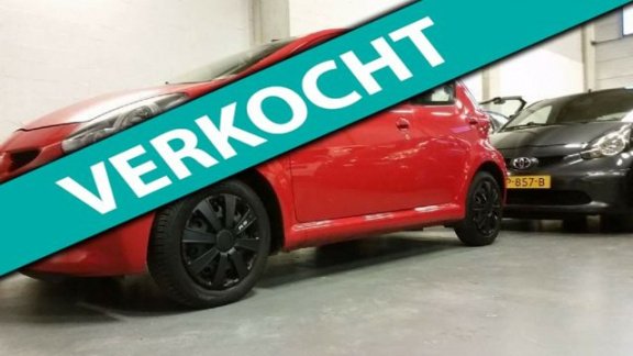 Toyota Aygo - 1.0/AIRCO/Elektra pakket/Nw Apk/Garantie - 1