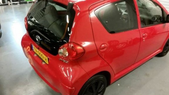 Toyota Aygo - 1.0/AIRCO/Elektra pakket/Nw Apk/Garantie - 1