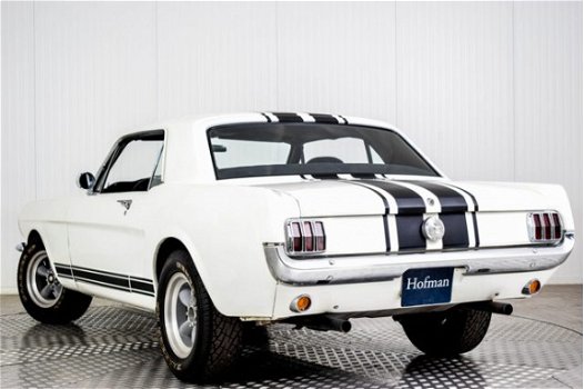 Ford Mustang - V8 automaat - 1