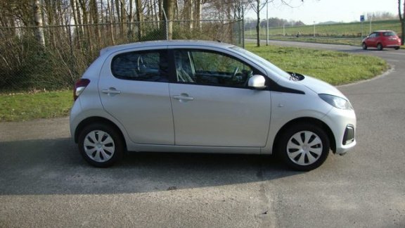 Peugeot 108 - 1.0 e-VTi 68pk 5D Active - 1