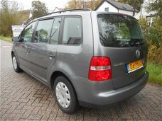 Volkswagen Touran - 1.6-16V FSI Athene Clima Cruise Onderhoudshistorie