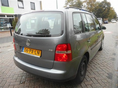 Volkswagen Touran - 1.6-16V FSI Athene Clima Cruise Onderhoudshistorie - 1