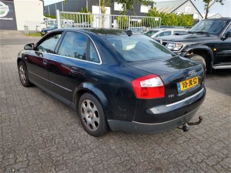 Audi A4 - 2.5 TDI Exclusive - 1