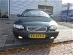 Volvo V70 - 2.4 l Young timer l Automaat l LM velgen l Trekhaak - 1 - Thumbnail