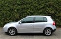 Volkswagen Golf - 1.6 FSI Trendline - 1 - Thumbnail