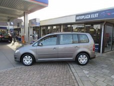 Volkswagen Touran - 1.9tdi gereserveerdzeer mooie/7pers/6 bak/navi/airco/nap/apk