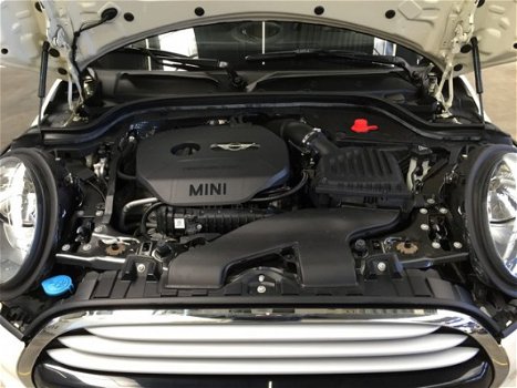 Mini Mini Cooper - 1.5 CHILI 136PK AIRCO-LMV17-CRUISE CONTROL-CONNECT End Of Year Sale - 1