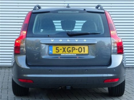 Volvo V50 - 1.6D MOMENTUM / NAVI / LEDER / PDC / AFN. HAAK - 1