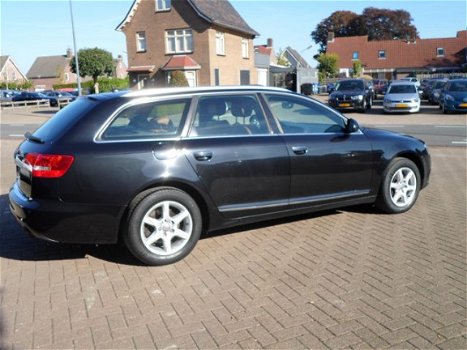 Audi A6 Avant - -automaat- met winterset 2.0 TDI BUSINESS EDITION Rest BPM € 1.045, 00 - 1