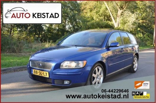 Volvo V50 - 2.0D Edition II LEDER/SCHUIFDAK NETTE STAAT - 1