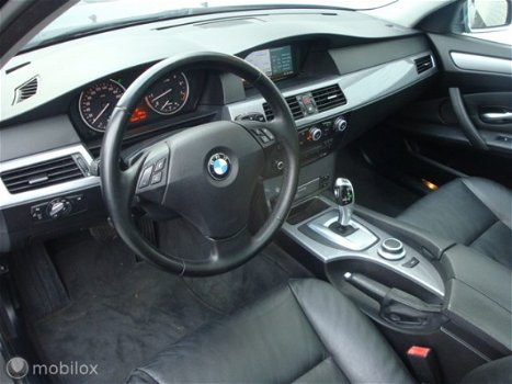 BMW 5-serie Touring - E61 LCI 525i Executive - 1