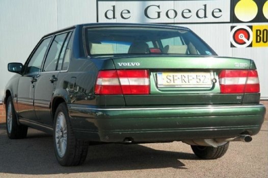 Volvo S90 - 3.0 Exclusive Aut. UNIEK EXEMPLAAR Youngtimer org. NL-auto apk 1-2021 - 1