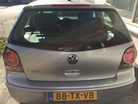 Volkswagen Polo - 1.4-16V Optive - 1