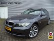 BMW 3-serie Touring - 318I TOURING NAVIGATIE TREKHAAK - 1 - Thumbnail