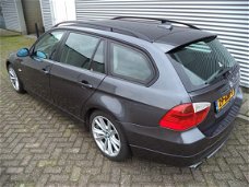 BMW 3-serie Touring - 318I TOURING NAVIGATIE TREKHAAK