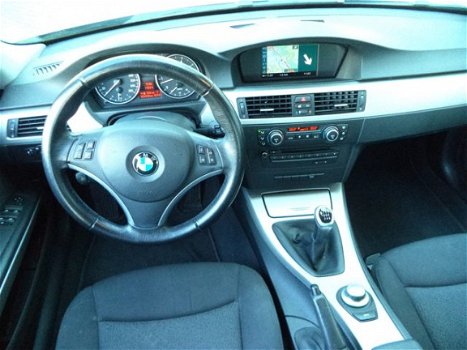 BMW 3-serie Touring - 318I TOURING NAVIGATIE TREKHAAK - 1