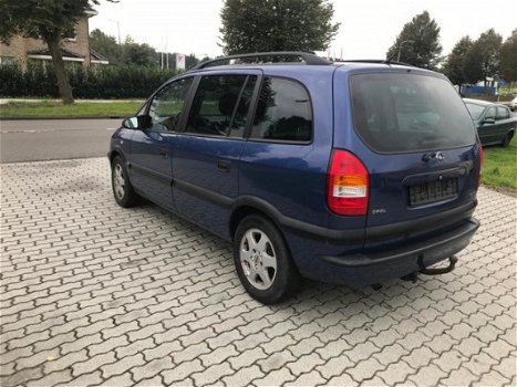 Opel Zafira - 2.0 - 1