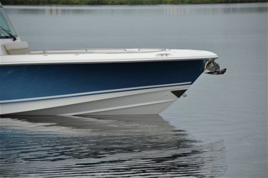 Boston Whaler 330 Outrage - 4