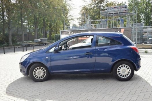Opel Corsa - 1.2-16V Selection - 1
