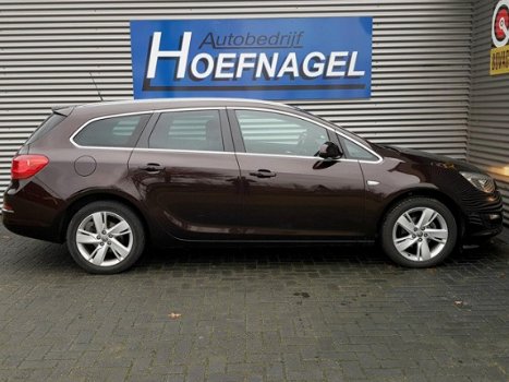 Opel Astra Sports Tourer - 1.4 Turbo Berlin Airco Trekhaak - 1