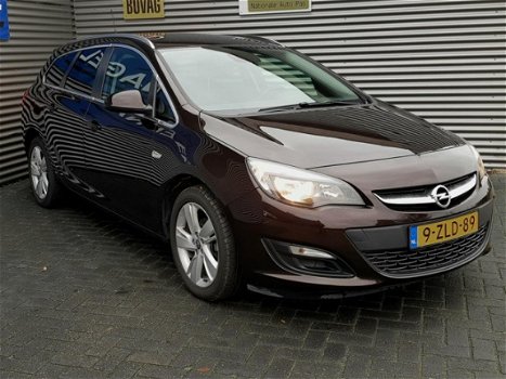 Opel Astra Sports Tourer - 1.4 Turbo Berlin Airco Trekhaak - 1