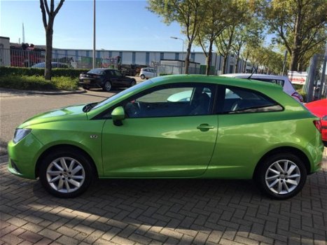 Seat Ibiza - 1.4i STYLE *AIRCO - NAVI - 1