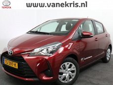 Toyota Yaris - 1.0 VVT-I ENERGY, Navigatie, Parkeercamera TSS