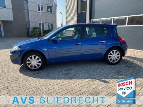 Renault Mégane - 1.6 16V Tech Line / Trekhaak / Climate - 1