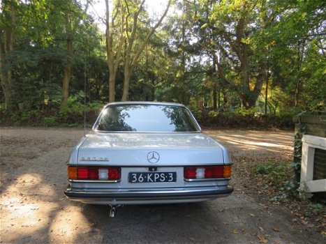 Mercedes-Benz 200-280 (W123) - 230 CE , Elegance, Topstaat, 100% origeneel en aantoonbare km. - 1