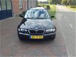 BMW 3-serie Touring - 320d Executive apk 3-5-2020 nette auto - 1 - Thumbnail