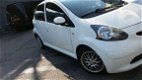 Toyota Aygo - 1.0/AIRCO/Elektra pakket/Nw Apk/Garantie - 1 - Thumbnail