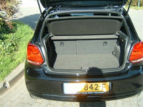 Volkswagen Polo - 1.2 BLACK EDITION - lm velgen - airco - 1