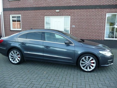 Volkswagen Passat CC - 2.0 TDI 4p - 1