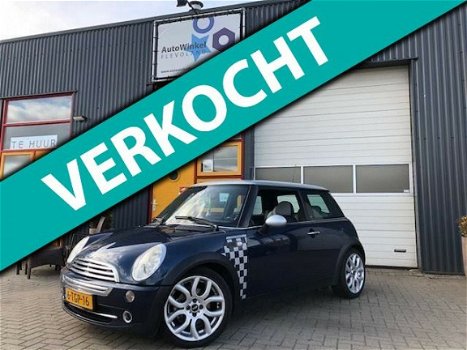 Mini Mini Cooper - Cooper Checkmate 1.6 116 PK Stoelvewarming, 17 Inch, Sport uitlaat - 1