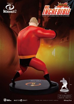 Beast Kingdom The Incredibles Disney Mr. Incredible Statue - 5