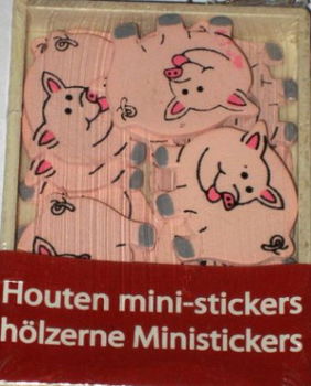 SALE Doosje embelishments met 12 houten stickers roze varken - 1