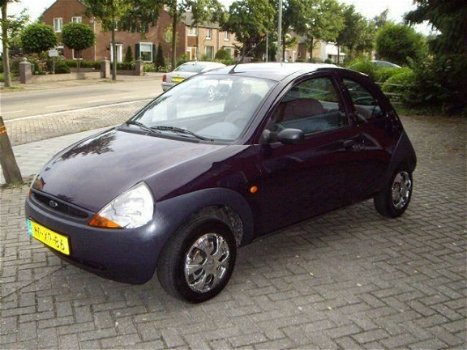 Ford Ka - 13i - 1