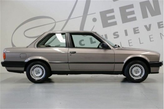 BMW 3-serie - 318i Type E30 Automaat K6 / Origineel Nederlandse auto - 1